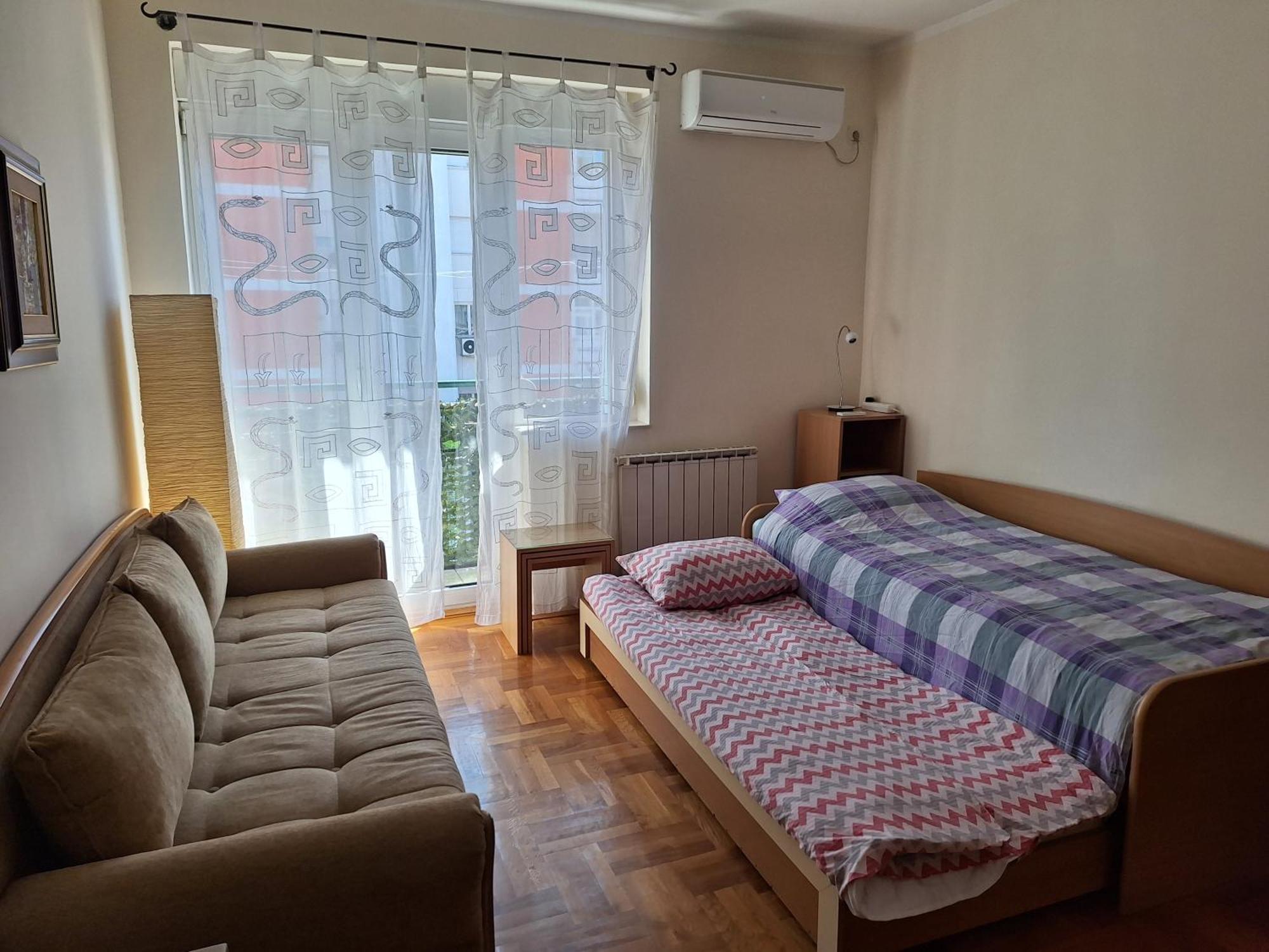 Apartment Music-Center, In The Center Of Podgorica Extérieur photo